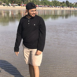 Meet your Posher, Dhaval